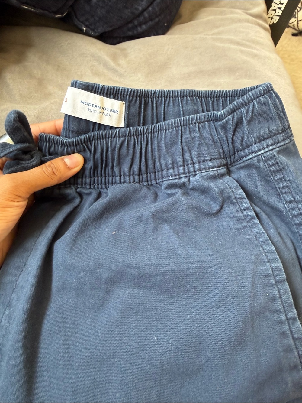 Old Navy Modern Jogger Pull-On Pants in Navy